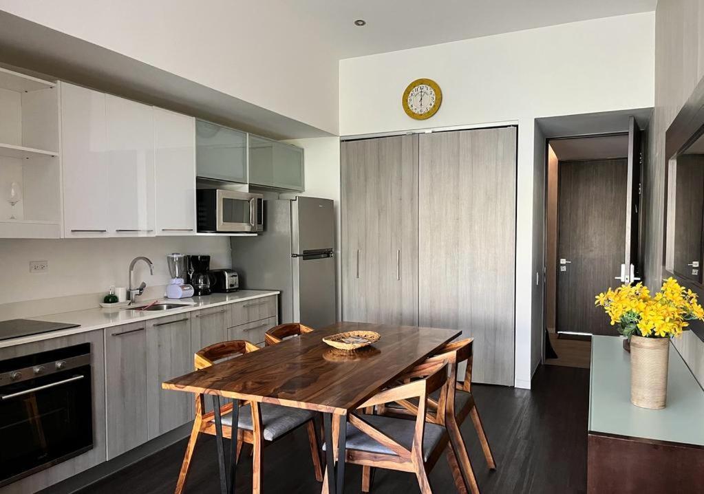 Bee Suites Santa Ana Santa Ana  Zewnętrze zdjęcie
