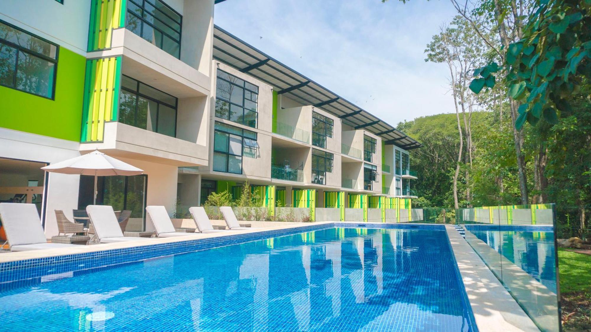Bee Suites Santa Ana Zewnętrze zdjęcie