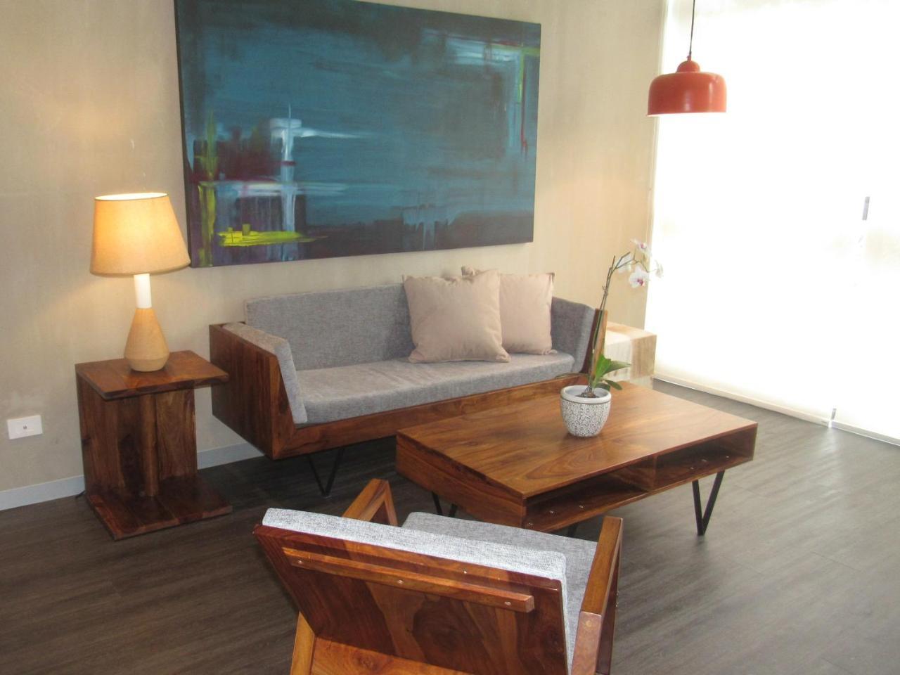 Bee Suites Santa Ana Zewnętrze zdjęcie