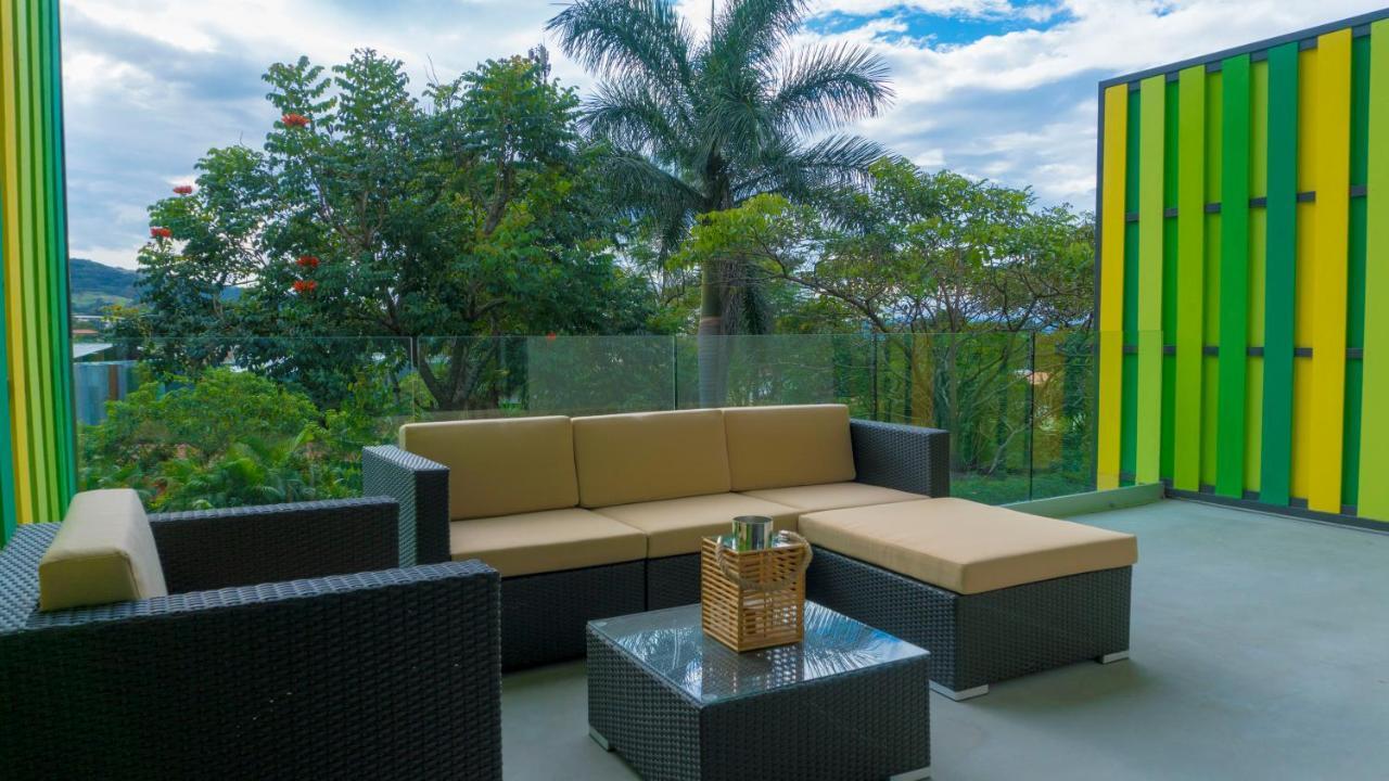 Bee Suites Santa Ana Santa Ana  Zewnętrze zdjęcie